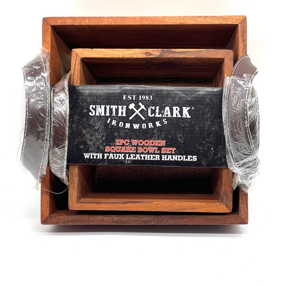 Square Wooden Bowl w Leather Handles